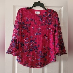 NWOT Beautiful Blouse!